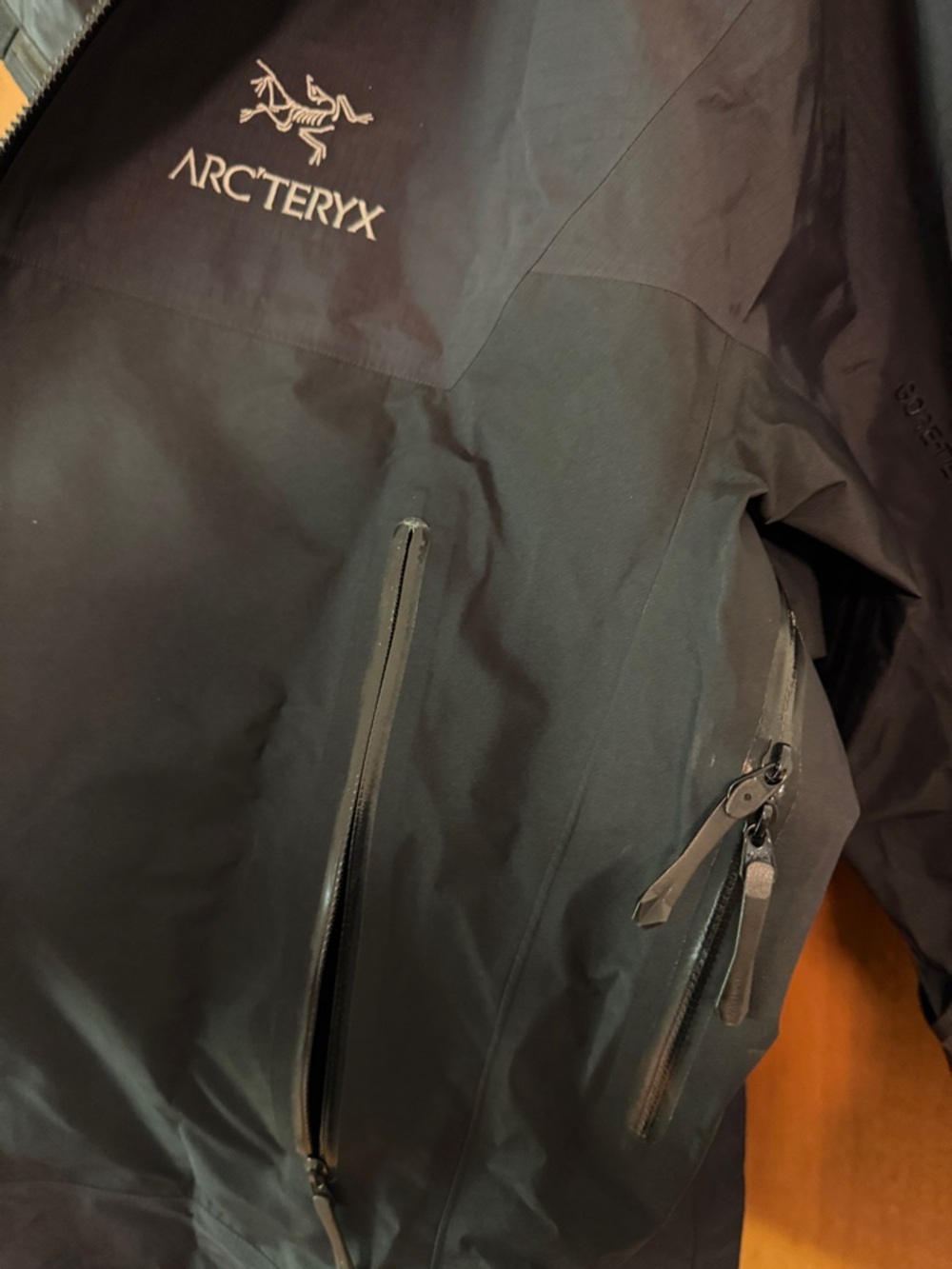 Arc'teryx Men's Beta LT Hybrid (Half LT half SL) XL - Picture 6 of 8